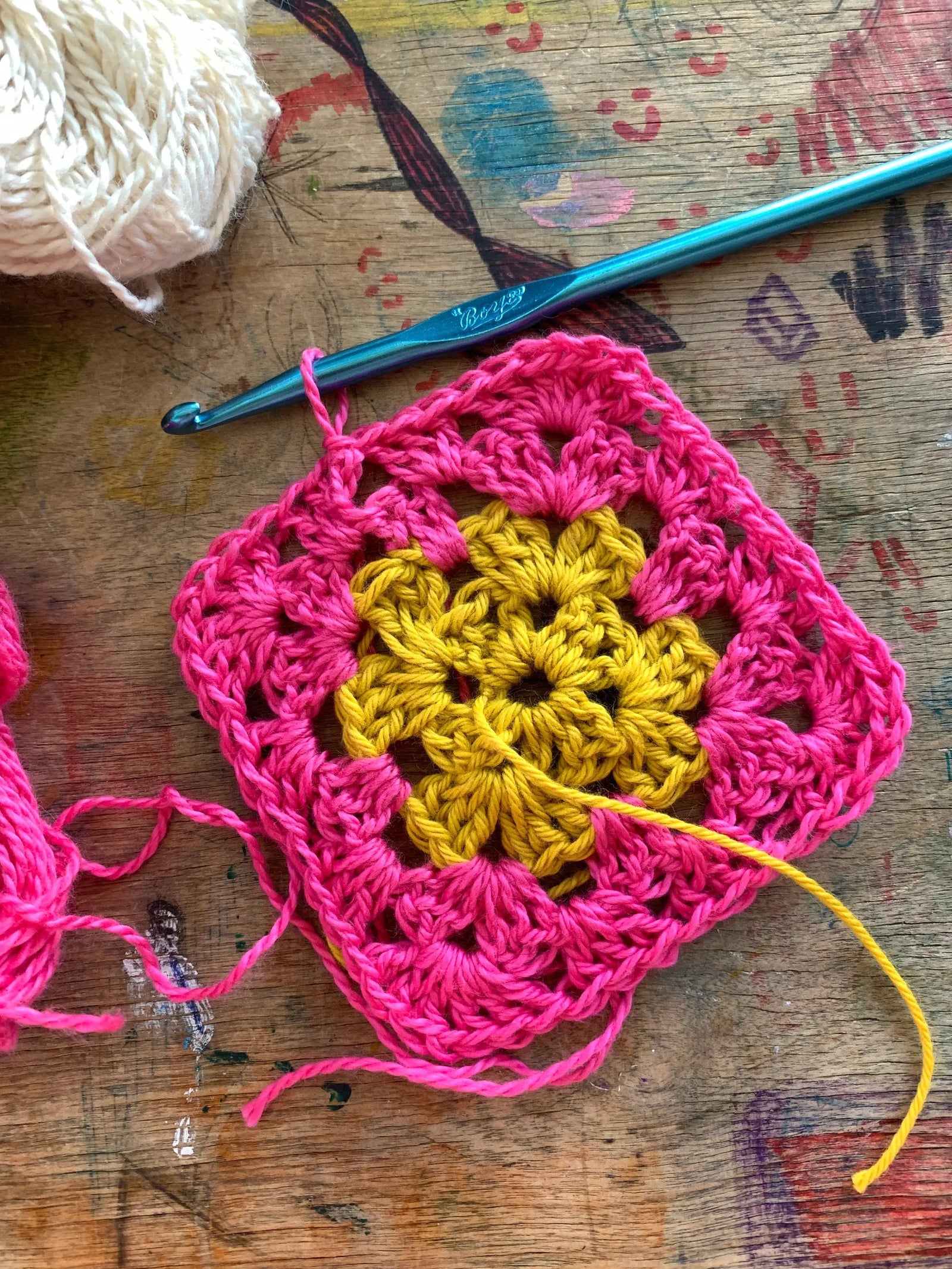 Making a Granny Square Workshop - Apricot Yarn & Supply