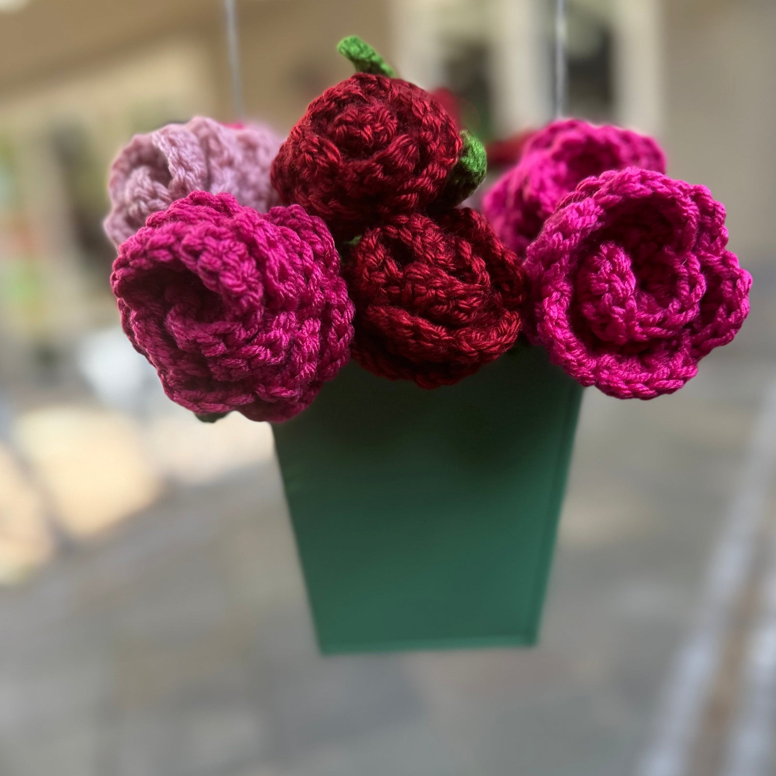 Class: Beginner Crochet Flowers and Leaves
