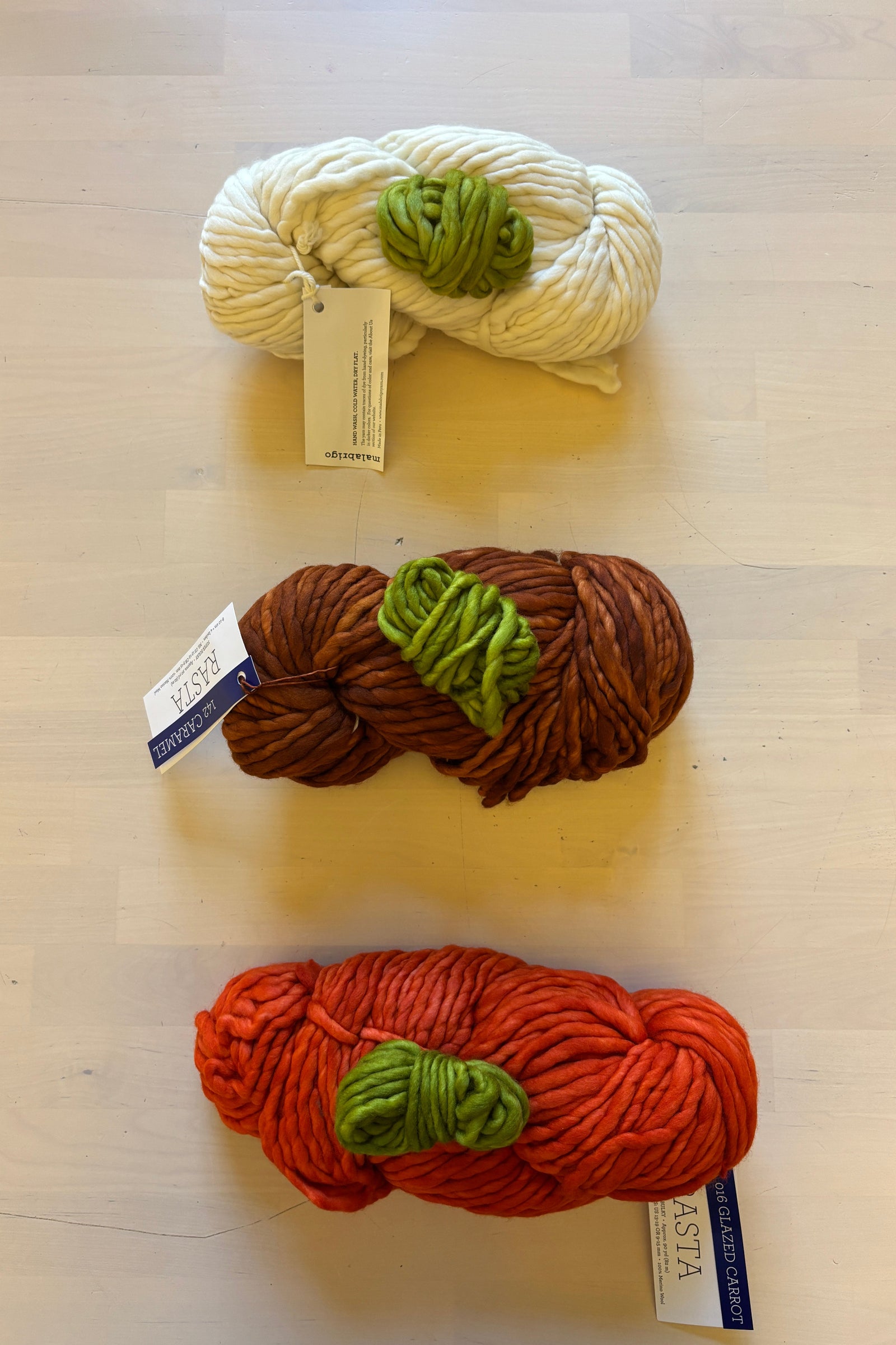 knit-pumpkin-2025-variants