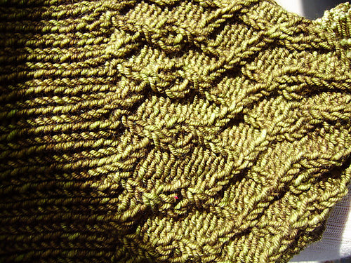 Learn to cable:  Pretty Gallopavo Hat