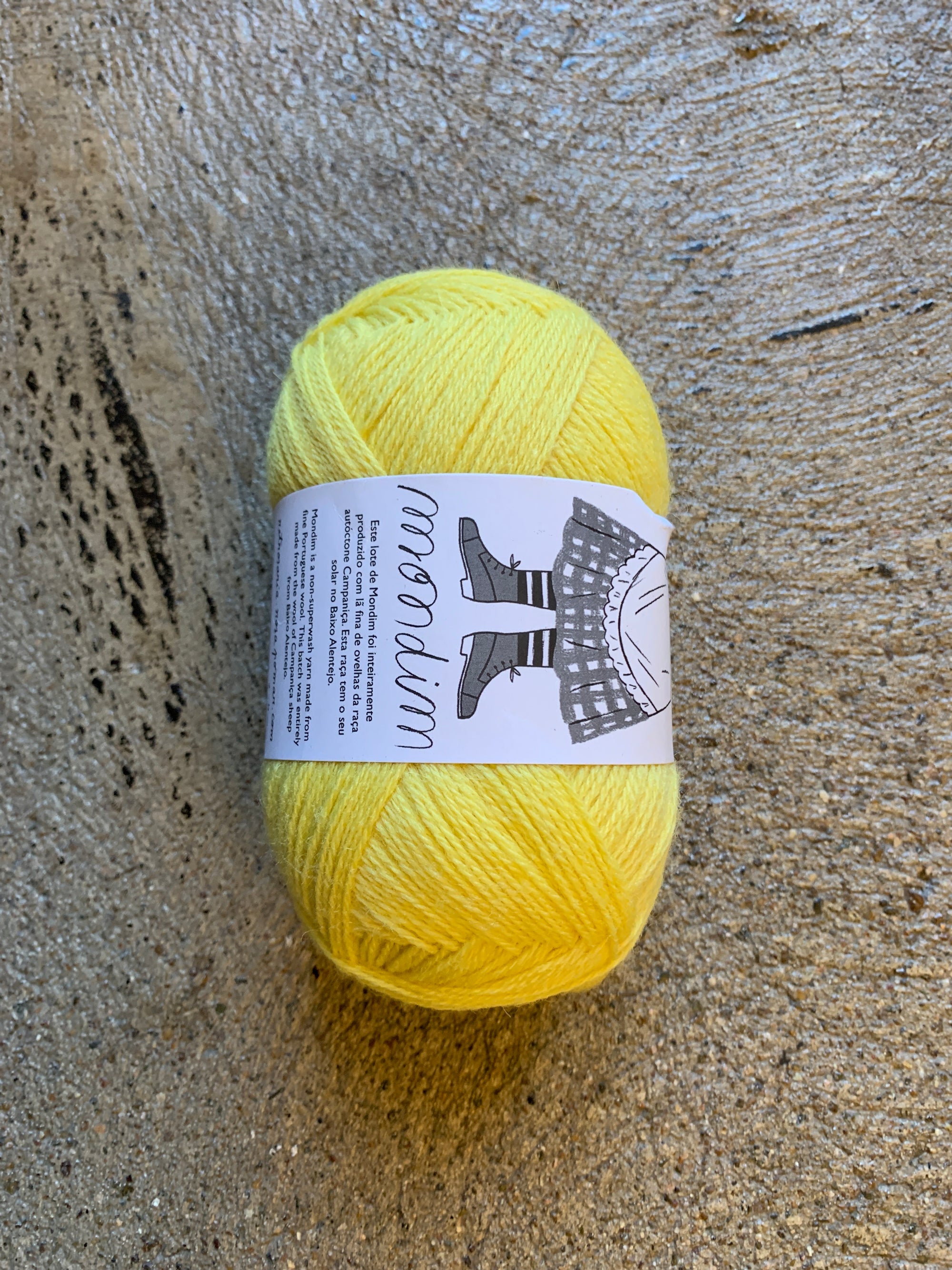 Rosa Pomar Mondim Yarn