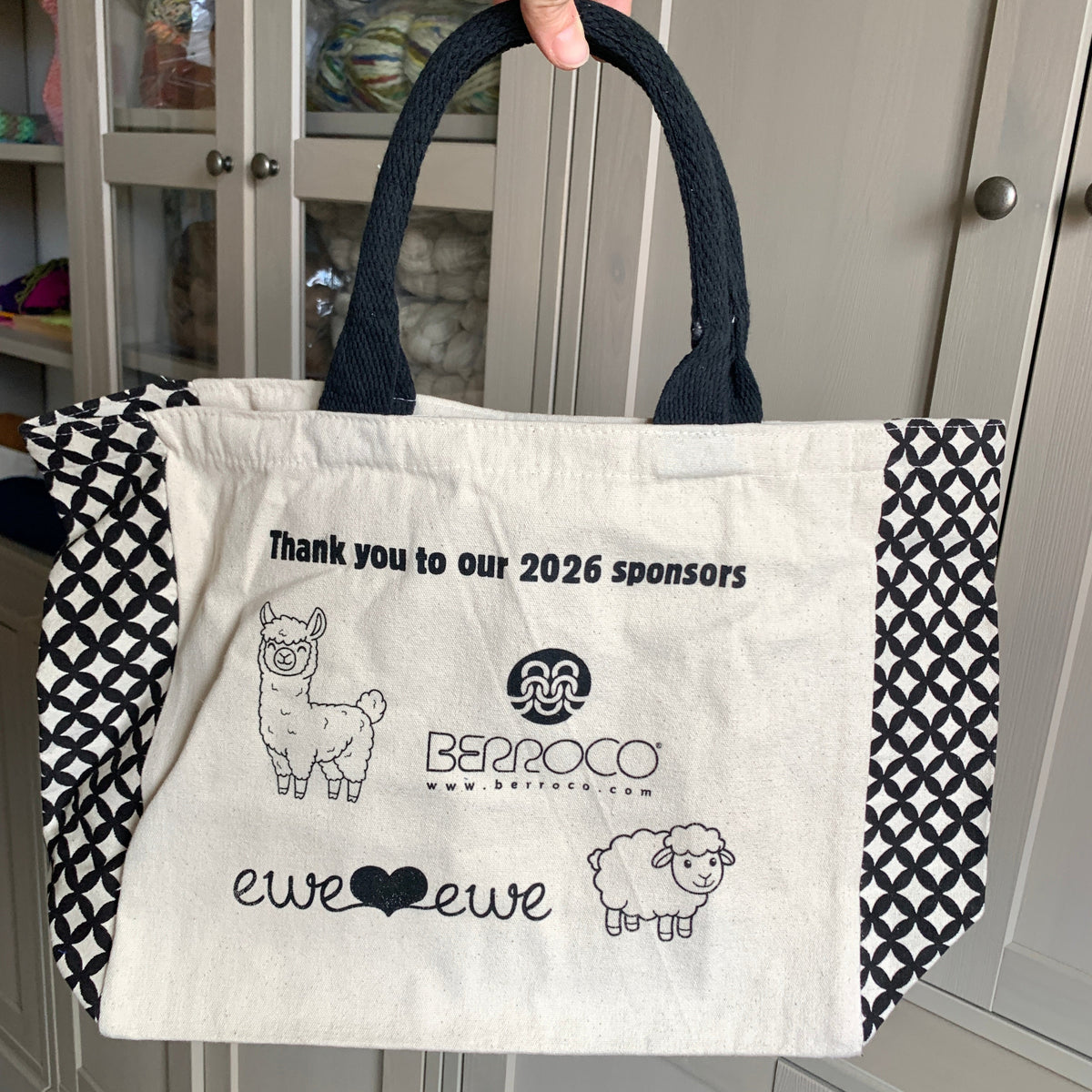 2026-tote-SDYC-back