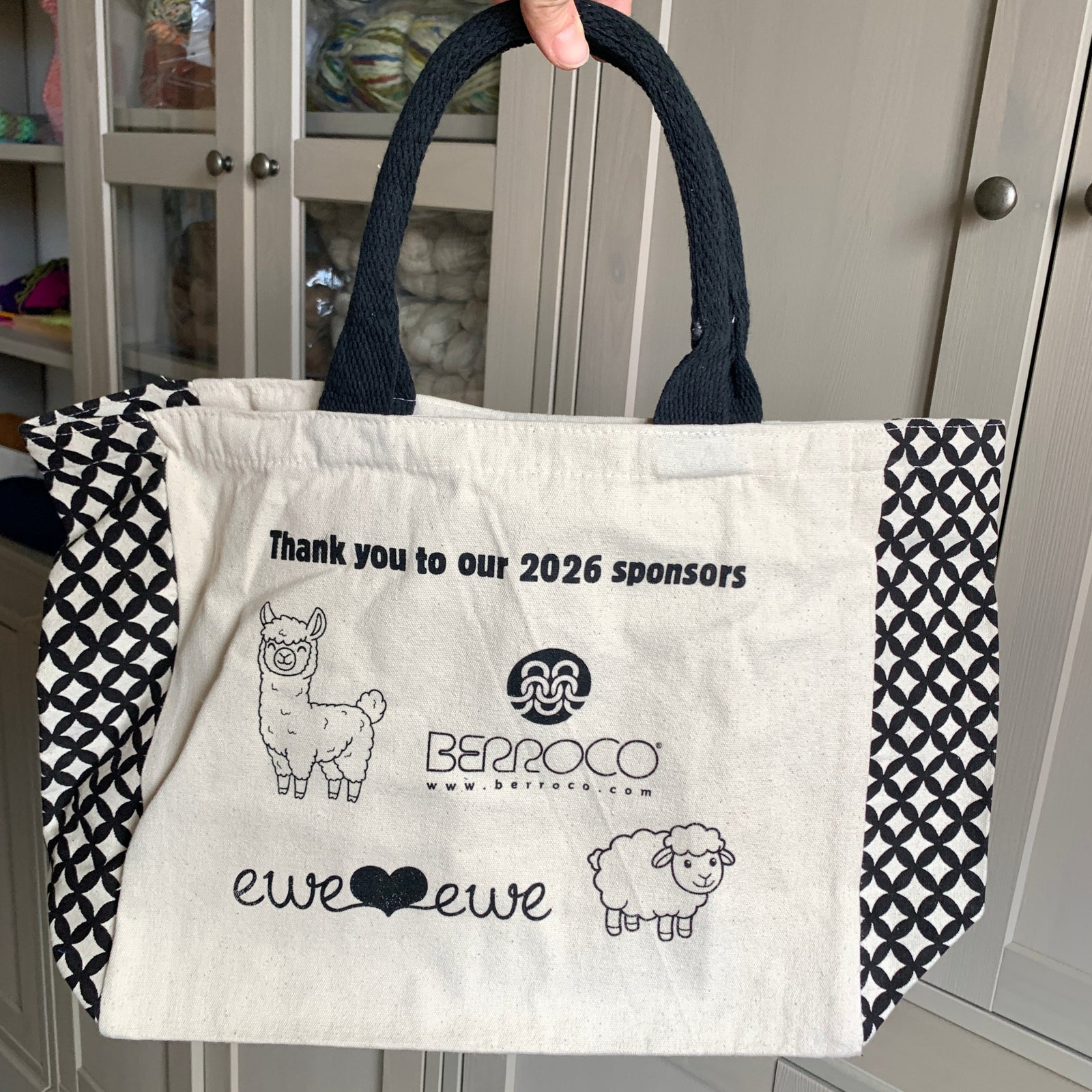2026-tote-SDYC-back