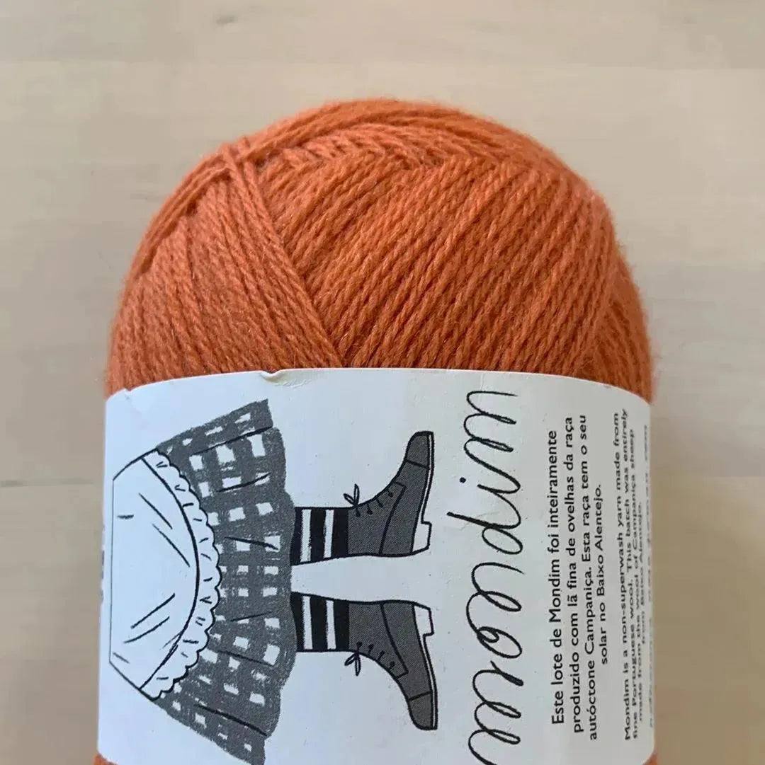 Rosa Pomar Mondim Yarn - Apricot Yarn & Supply
