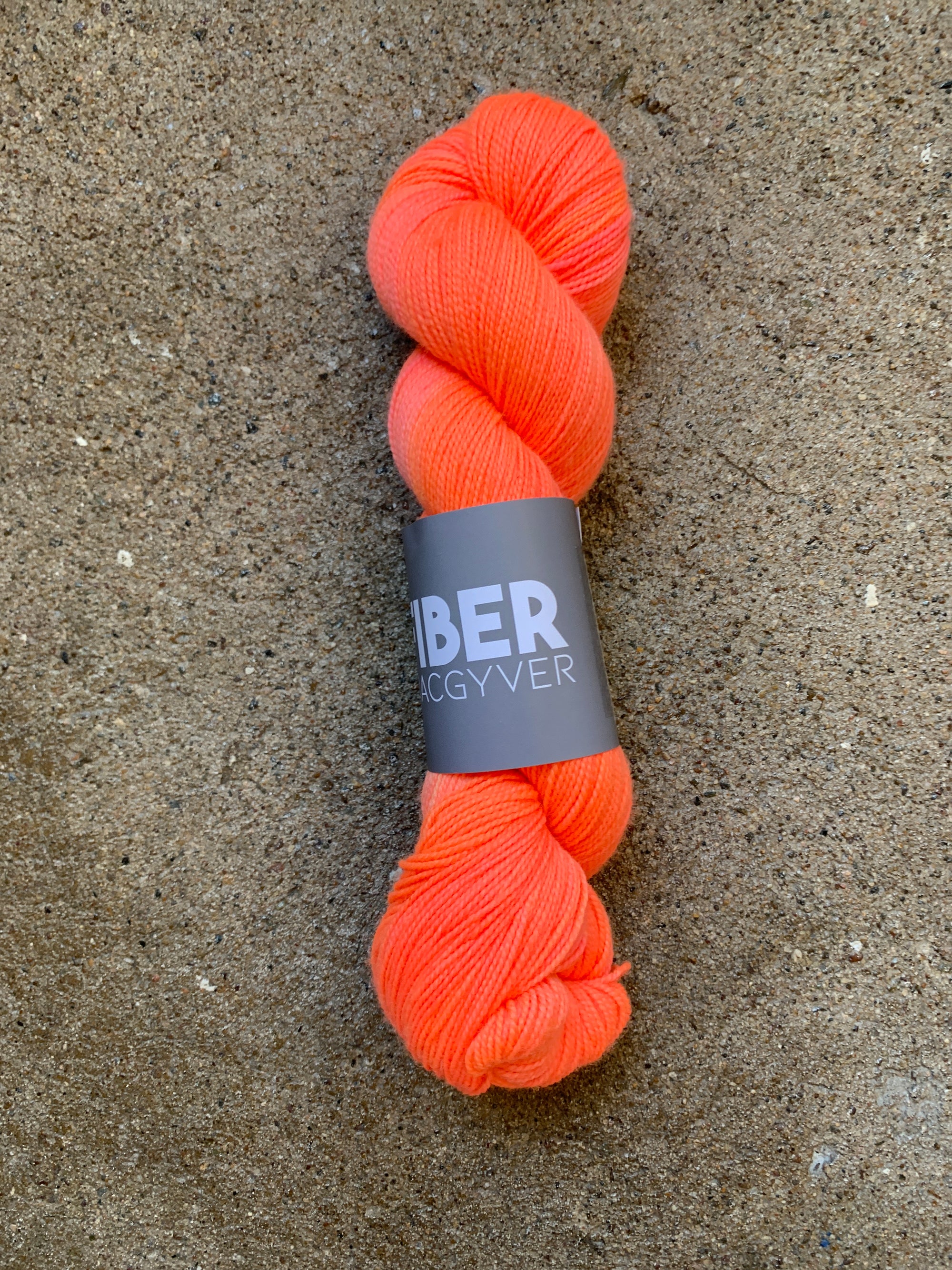 Fiber Macgyver Merino Twist Yarn - Apricot Yarn & Supply