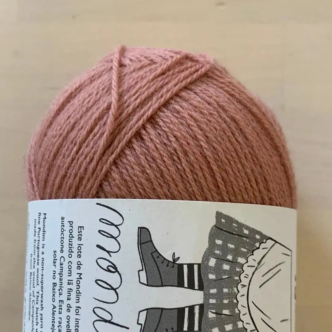 Rosa Pomar Mondim Yarn - Apricot Yarn & Supply