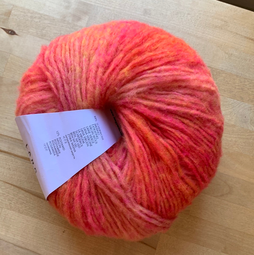 Wool Yarn For Knitting, Crochet & Weaving - Merino & Blend Tagged Rios -  Apricot Yarn & Supply