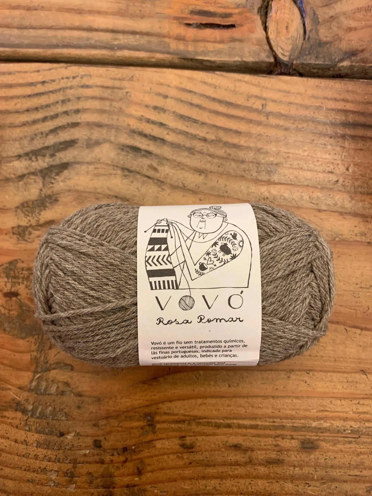 Rosa Pomar Vovo' Yarn - Apricot Yarn & Supply