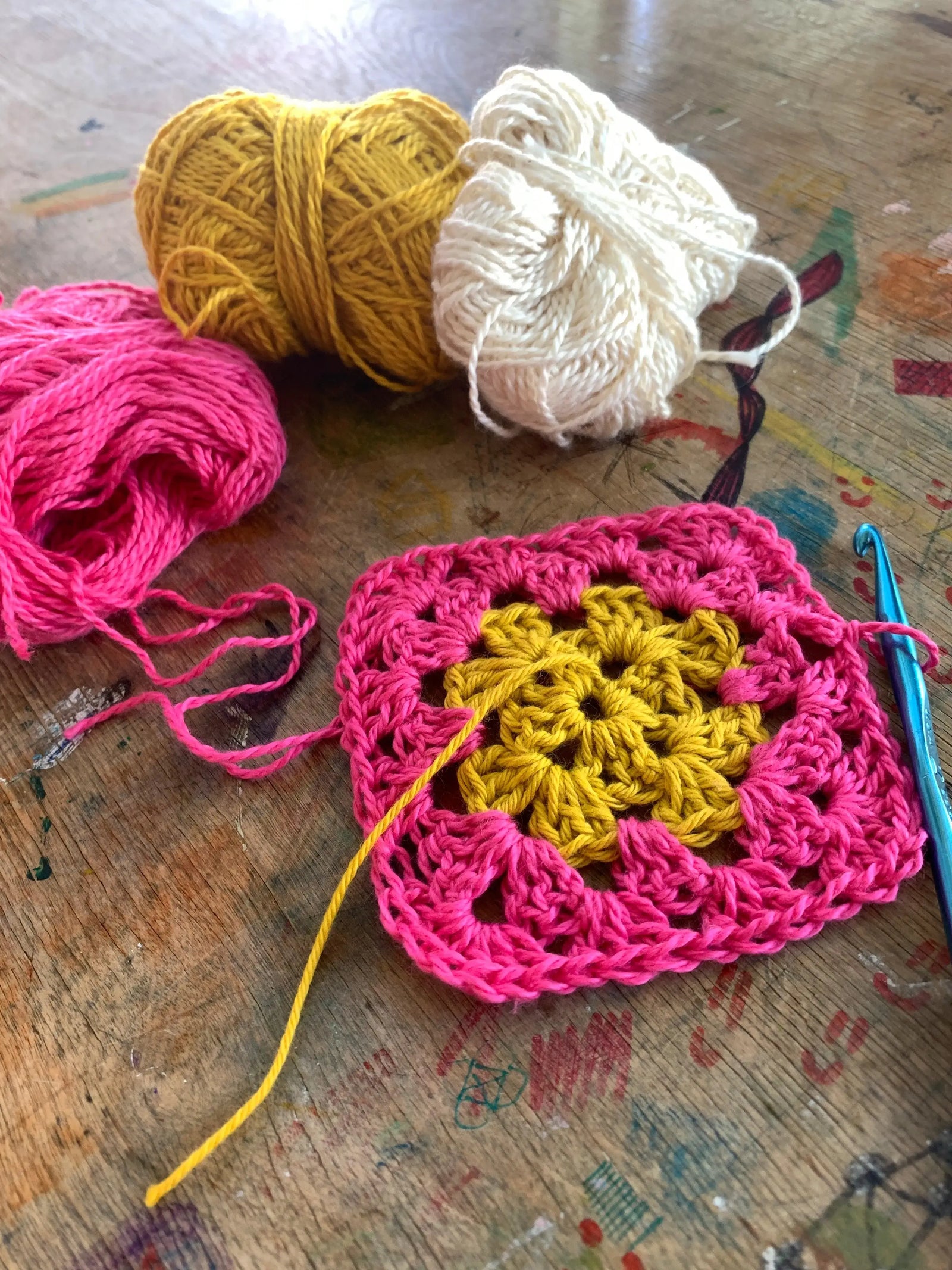 Making a Granny Square Workshop - Apricot Yarn & Supply