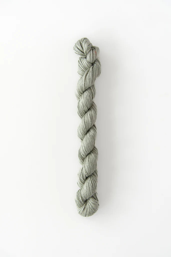 Quince_Co_Sparrow-milkweed