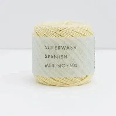 Daruma Superwash Spanish Merino Sock Yarn - Apricot Yarn & Supply