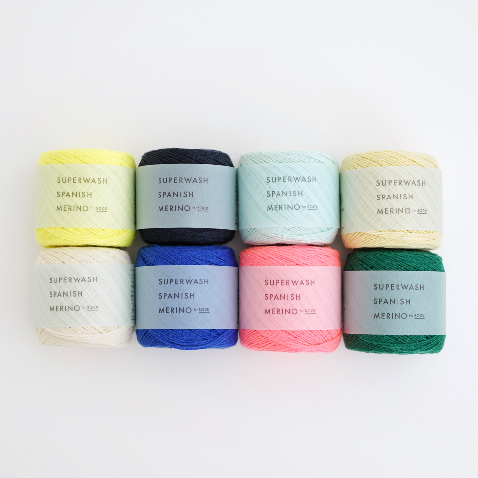 daruma-spanish-superwash-merino-sock-cover