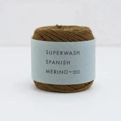 Daruma Superwash Spanish Merino Sock Yarn - Apricot Yarn & Supply