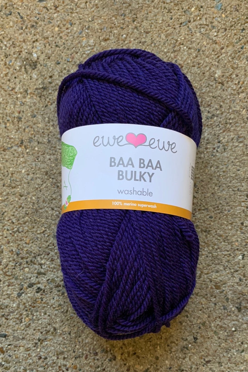 ewe_ewe_baa_baa_bulky_yarn