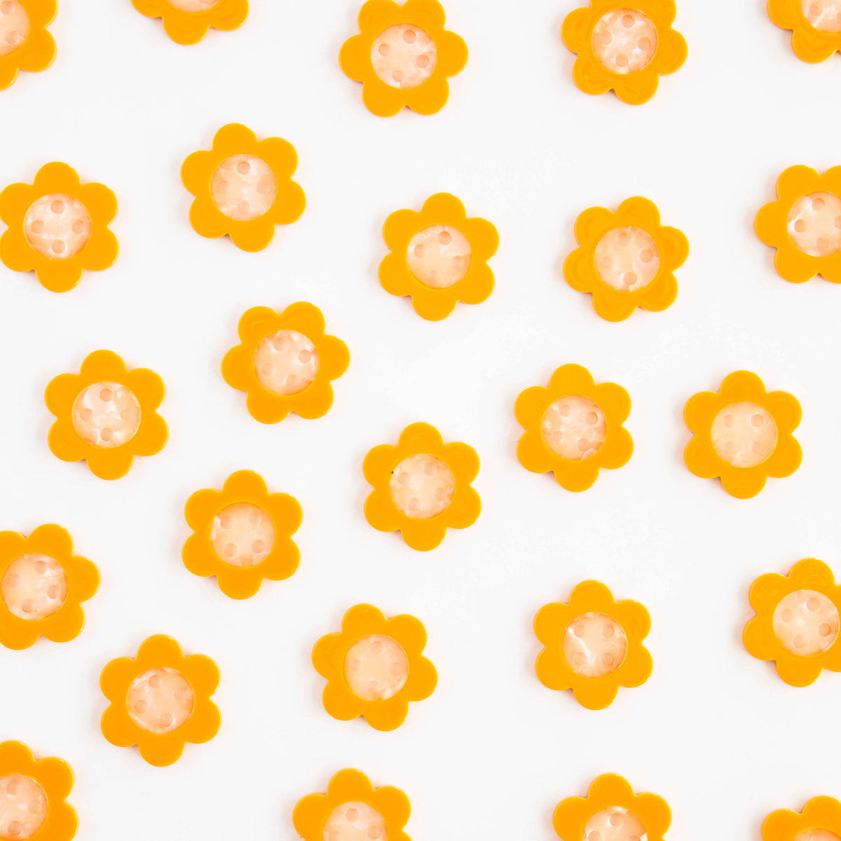 Sarah Hearts Yellow Daisy Large 1" Buttons