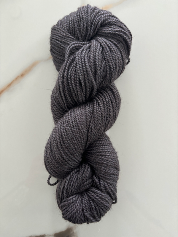 illimani-santi-Dark-Grey-3995