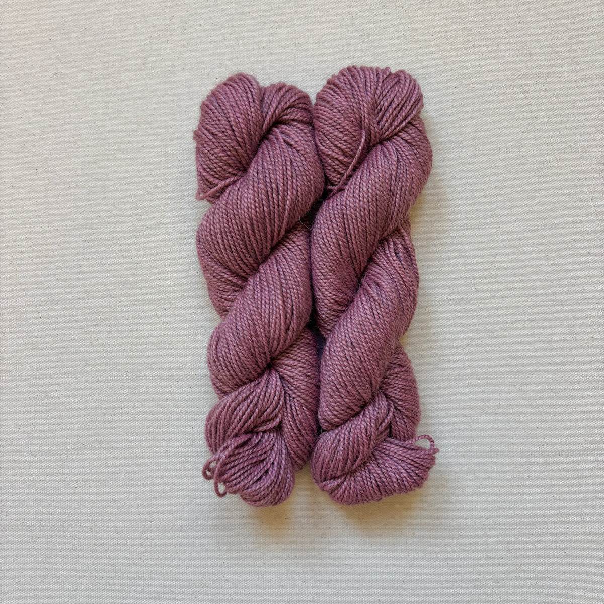 Illimani Yarn Santi