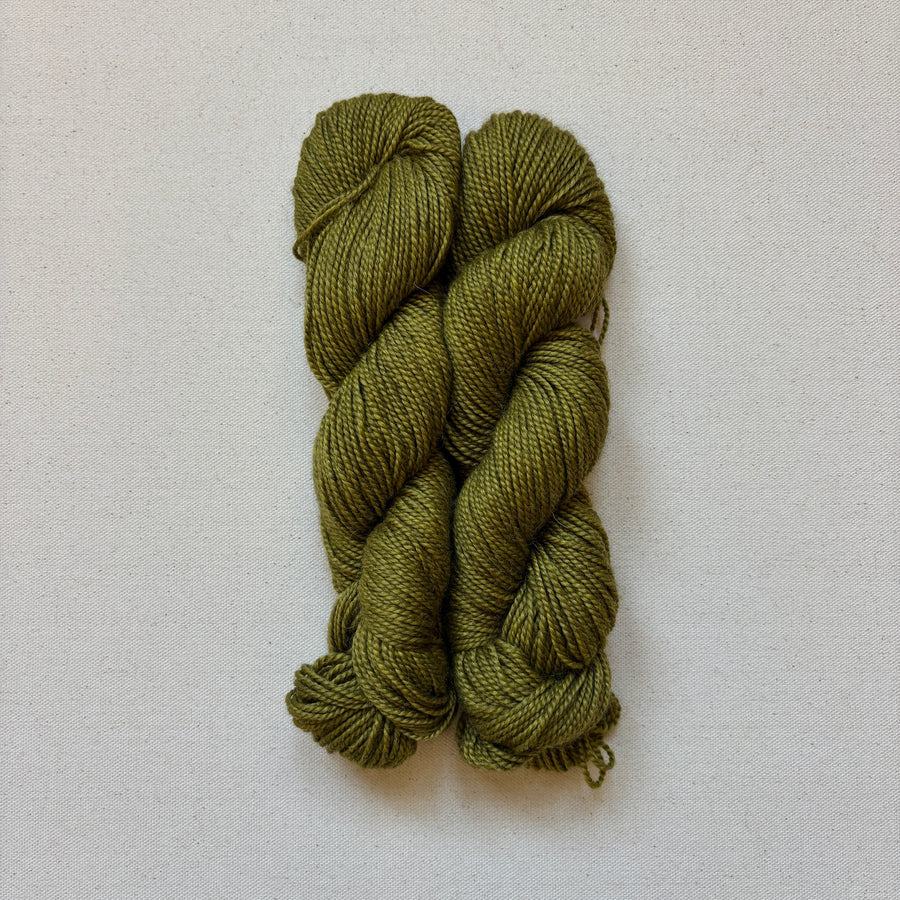 Illimani Yarn Santi