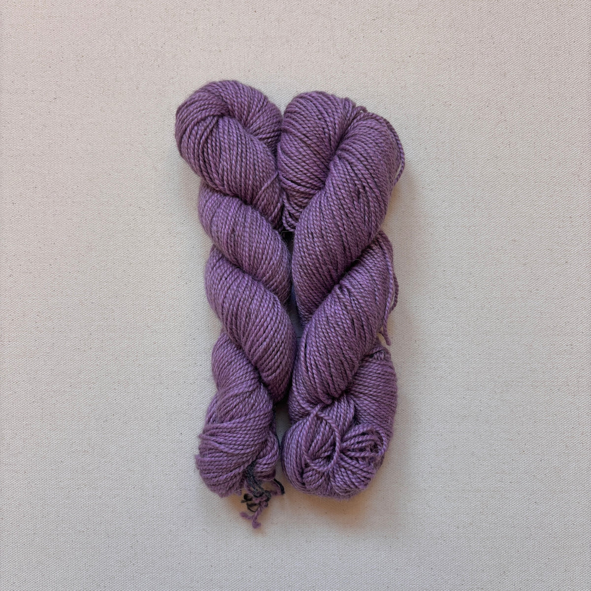 Illimani Yarn Santi