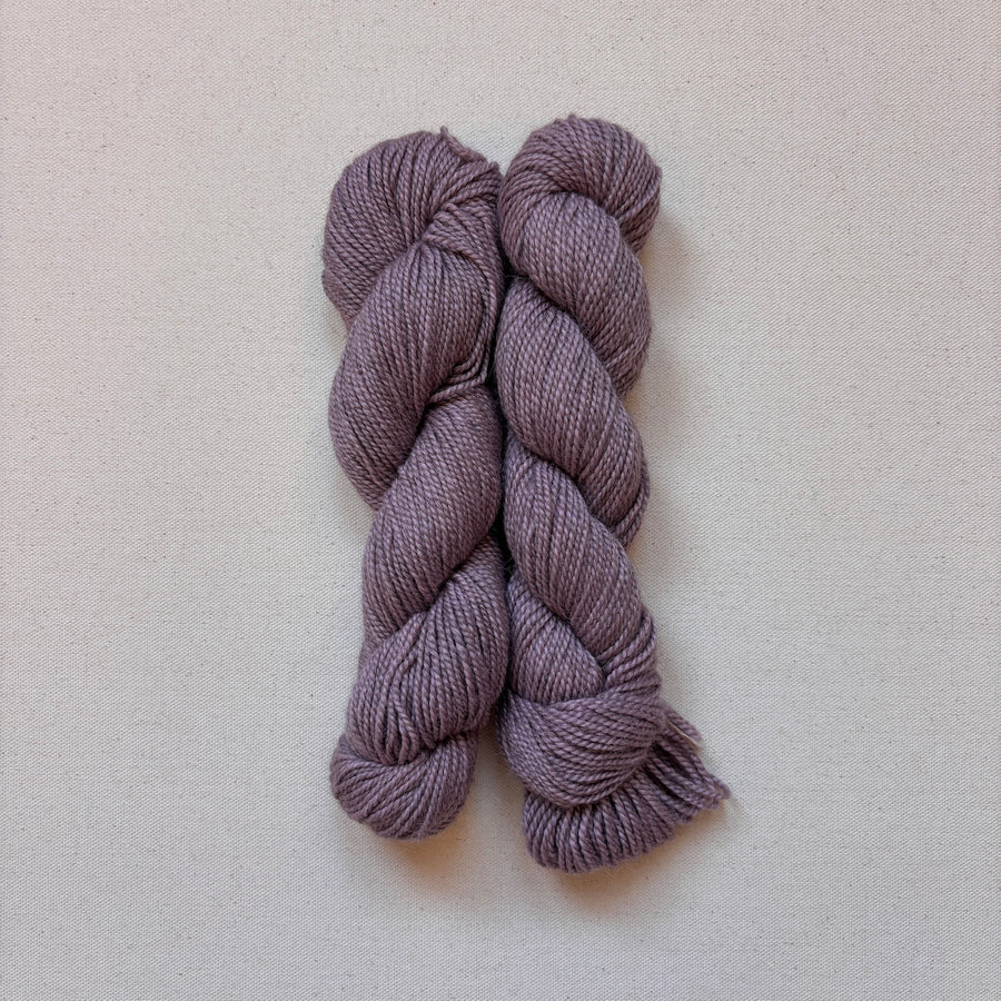 Illimani Yarn Santi