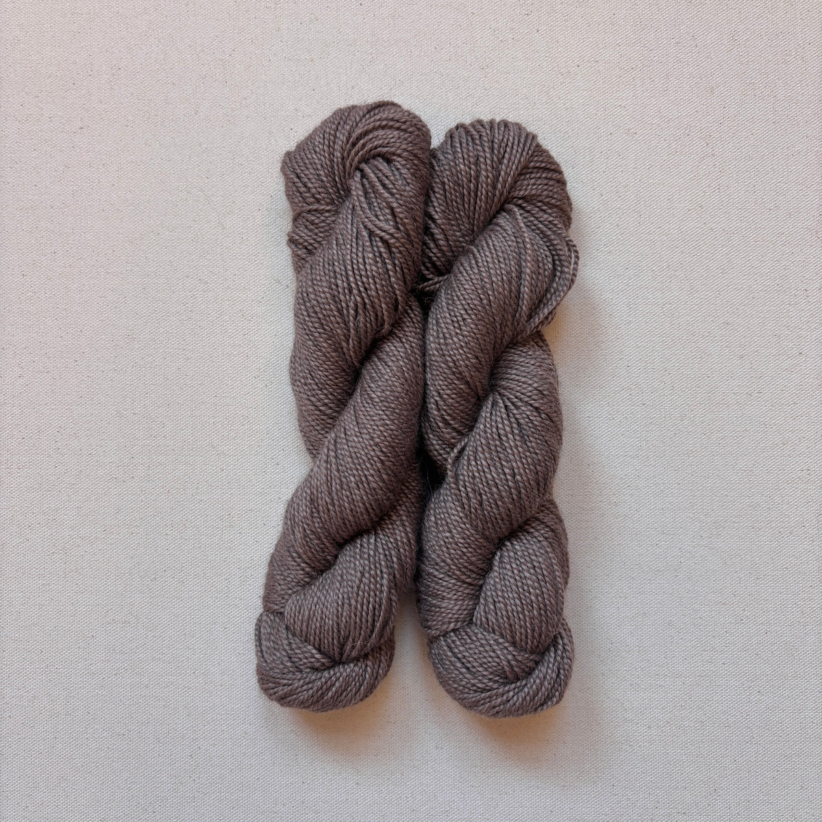 Illimani Yarn Santi