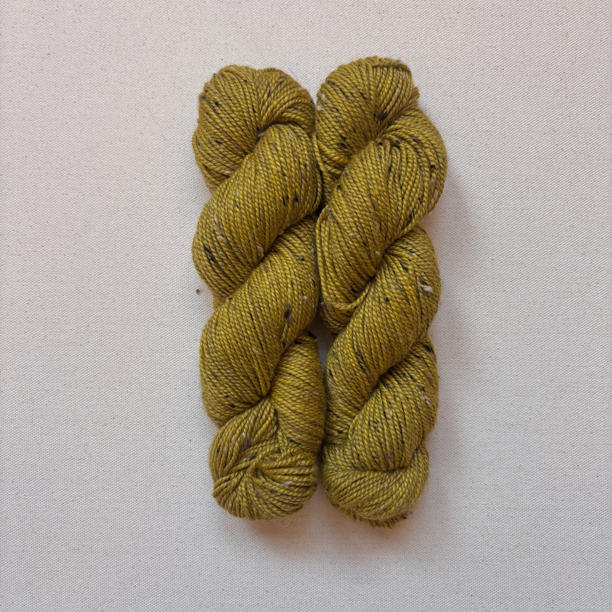 Illimani Yarn Santi Tweed