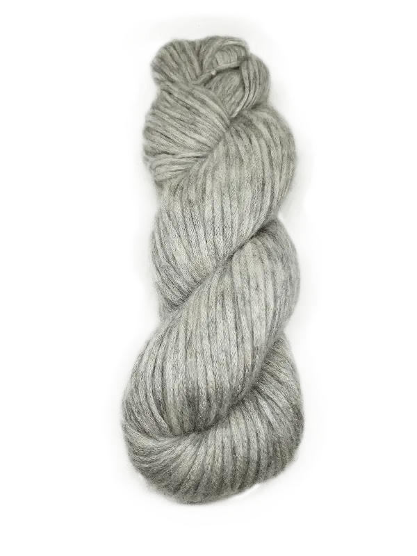 illimani_amelie_grey