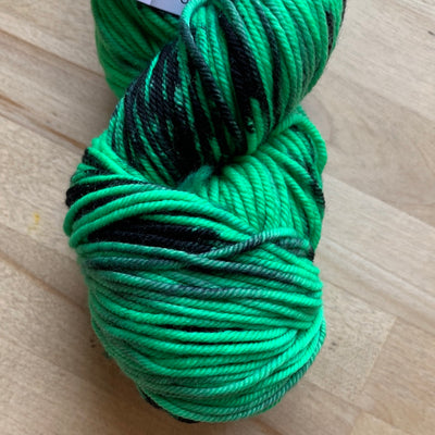 Anzula Yarn For Better or Worsted Carbite Parakeet