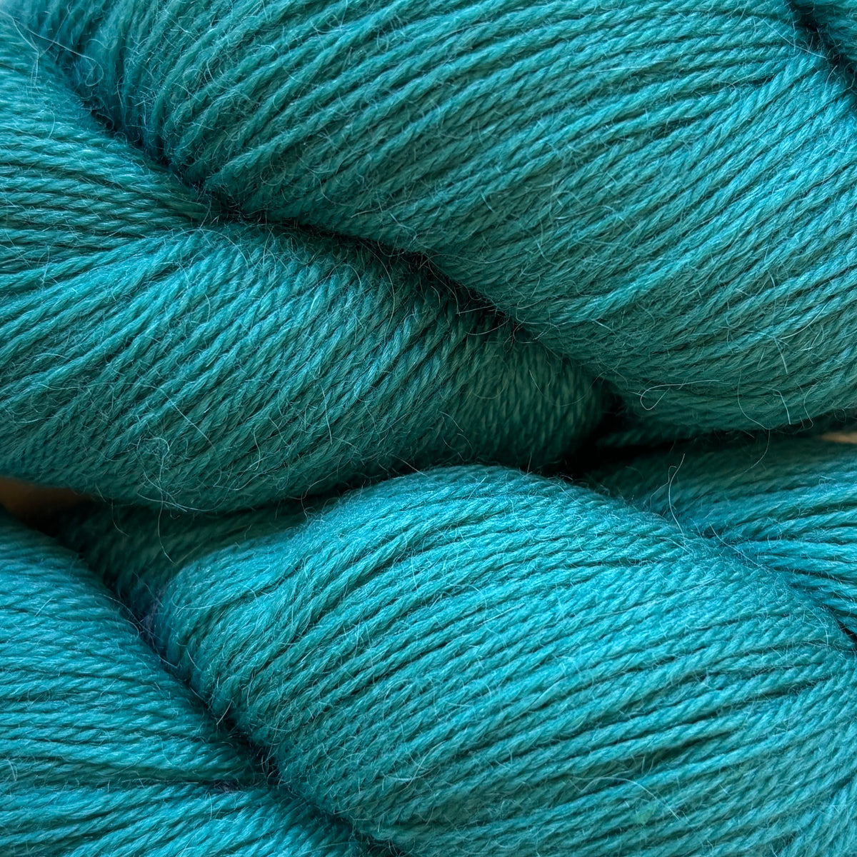 kelbourne-woolens-perennial-secondary