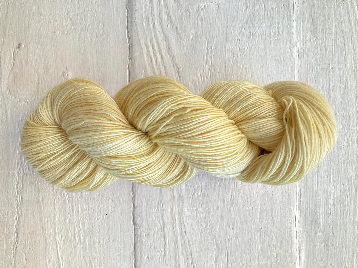 Manos Del Uruguay Fino - Apricot Yarn & Supply