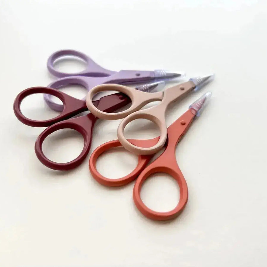 Matryoshka Doll Shop Modern Embroidery Scissors - Apricot Yarn & Supply