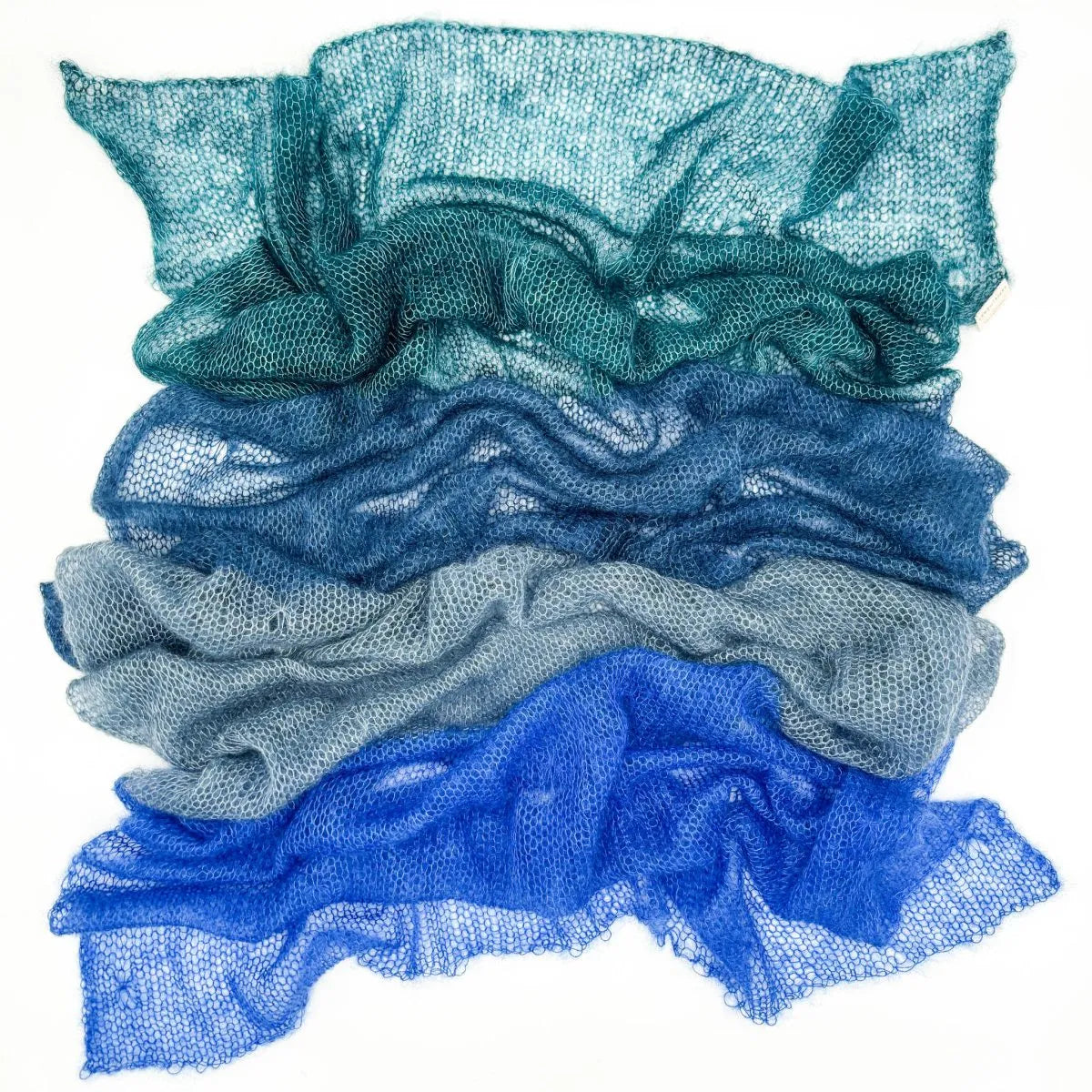 new-blues-cobweb-shawl-kit