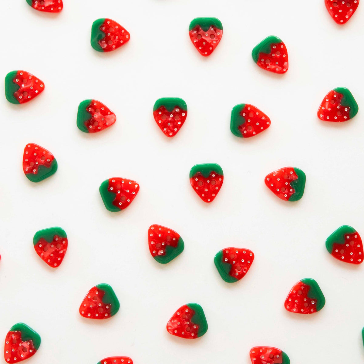 sarah-hearts-buttons-strawberries-small-2