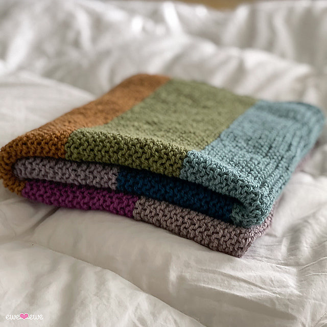 Kit: Softly Striped Blanket