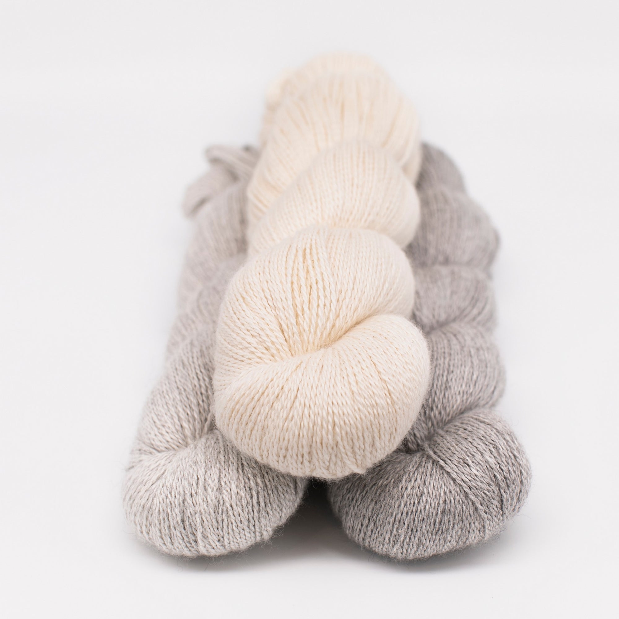 Bristlegrass Victorian Rose Yarn Baby Yarn for Crocheting Soft Cotton,  Soft, Crochet and Knitting 100% Acrylic Yarn,Cotton Yarn for  Dishcloths3X1.76