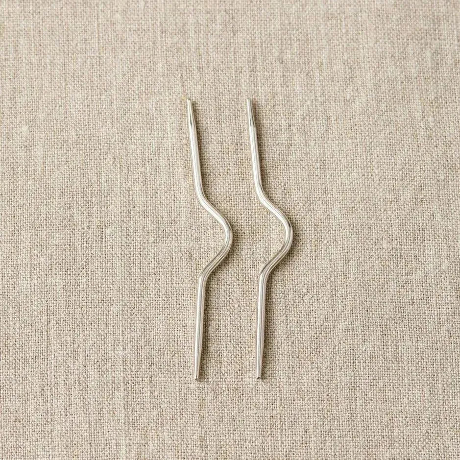Cocoknits Curved Cable Needle - Apricot Yarn & Supply