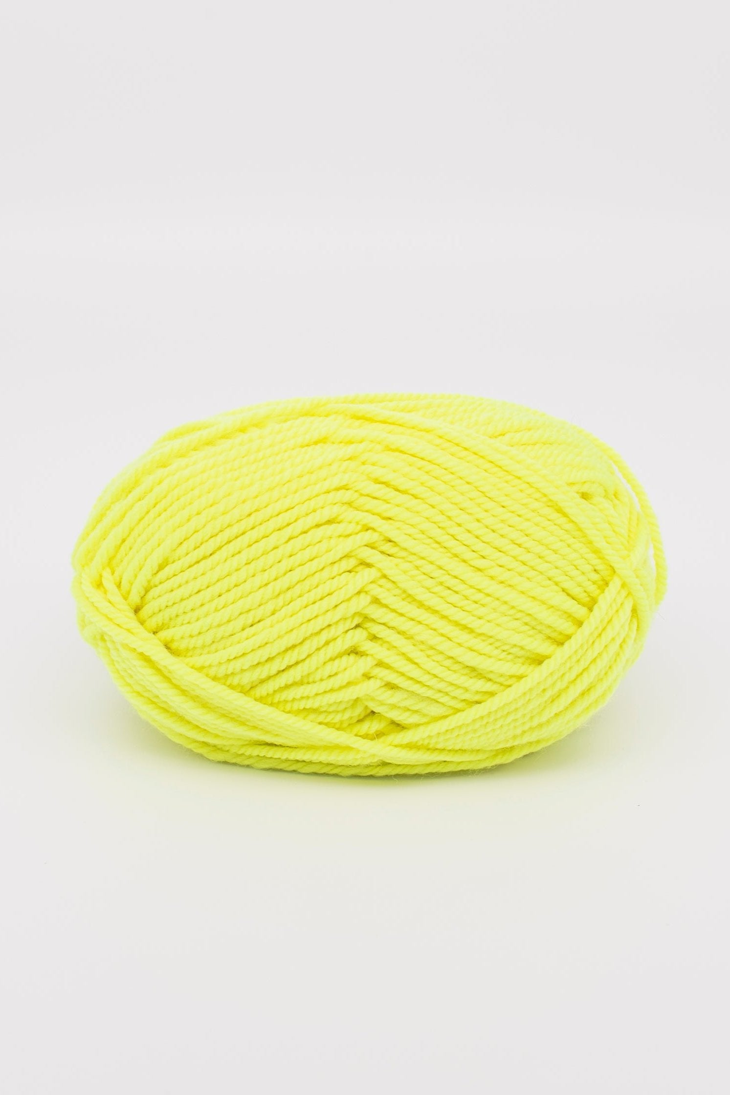 ewe_ewe_wooly_worsted_43_citrus_pop