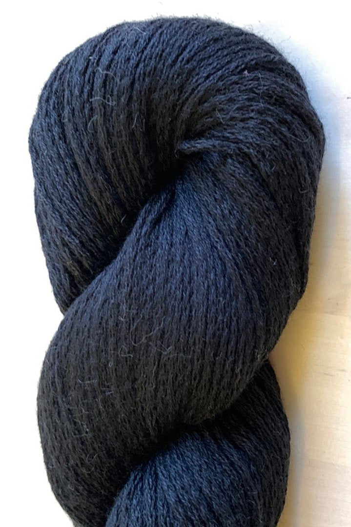 Illimani Yarn Sabri II - Apricot Yarn & Supply