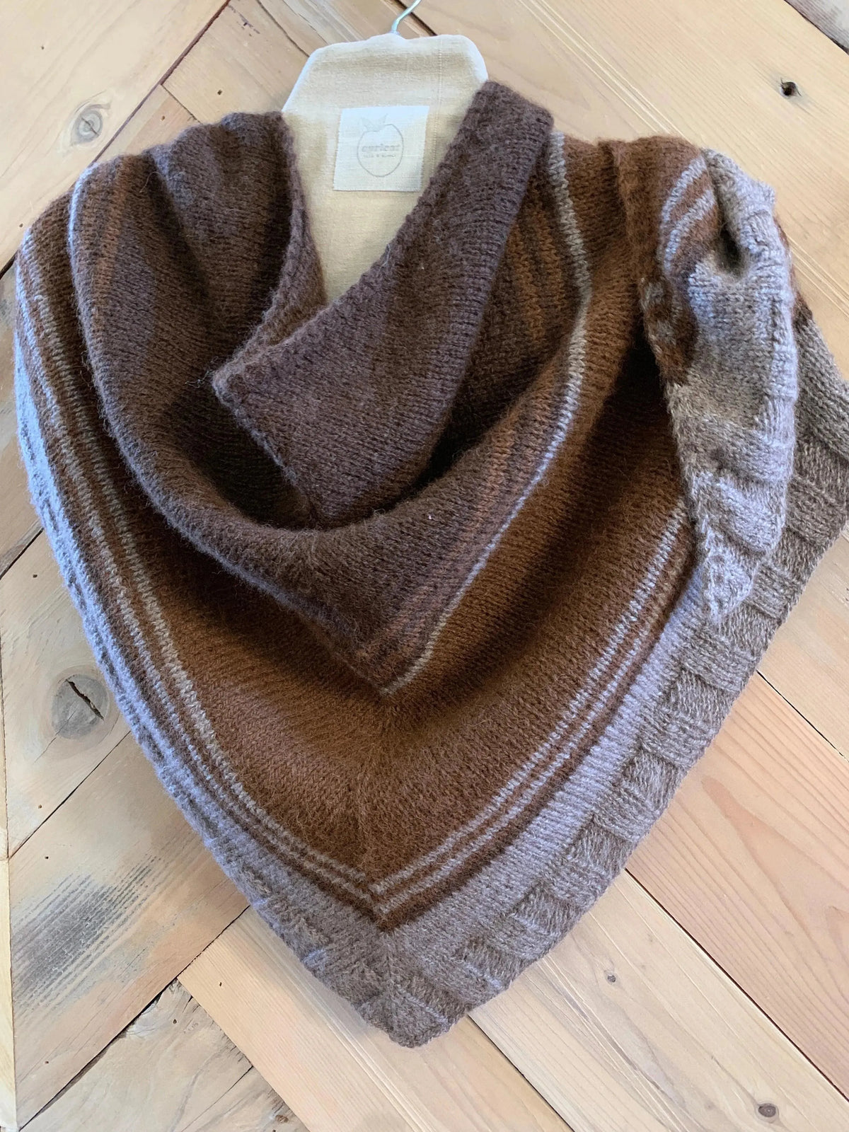 The Alpaca Shawl Kit - Apricot Yarn & Supply