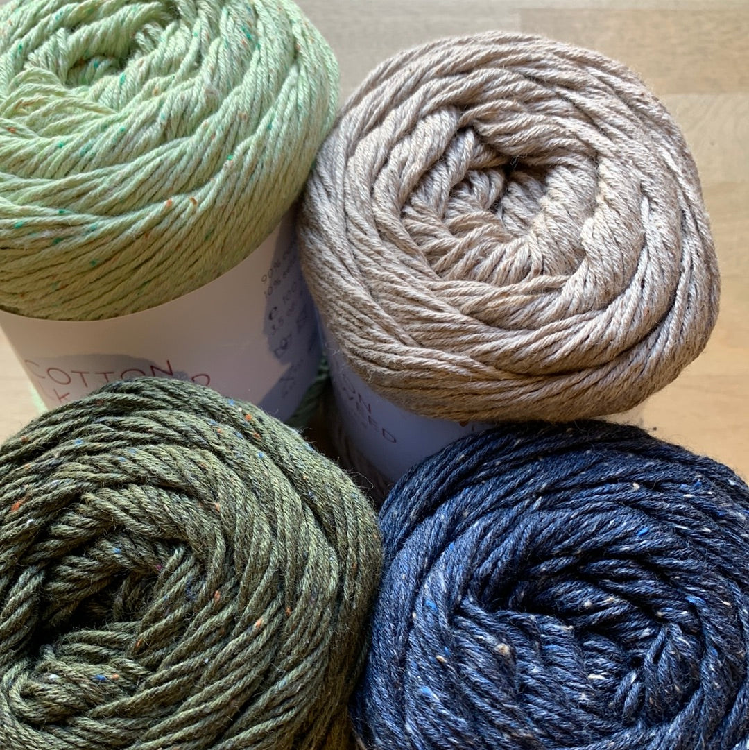 Wool Yarn For Knitting, Crochet & Weaving - Merino & Blend Tagged Scout -  Apricot Yarn & Supply