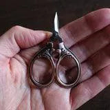 Mini Embroidery Scissors - Apricot Yarn & Supply